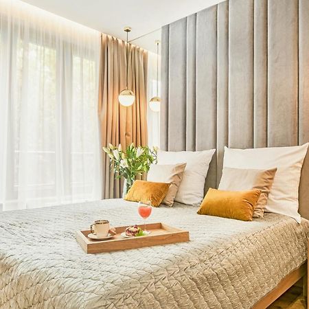 Golden Queen Apartments Old Town คราคูฟ ภายนอก รูปภาพ