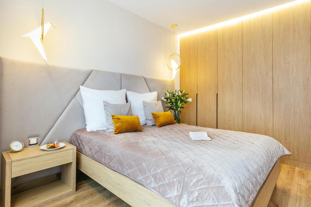 Golden Queen Apartments Old Town คราคูฟ ภายนอก รูปภาพ