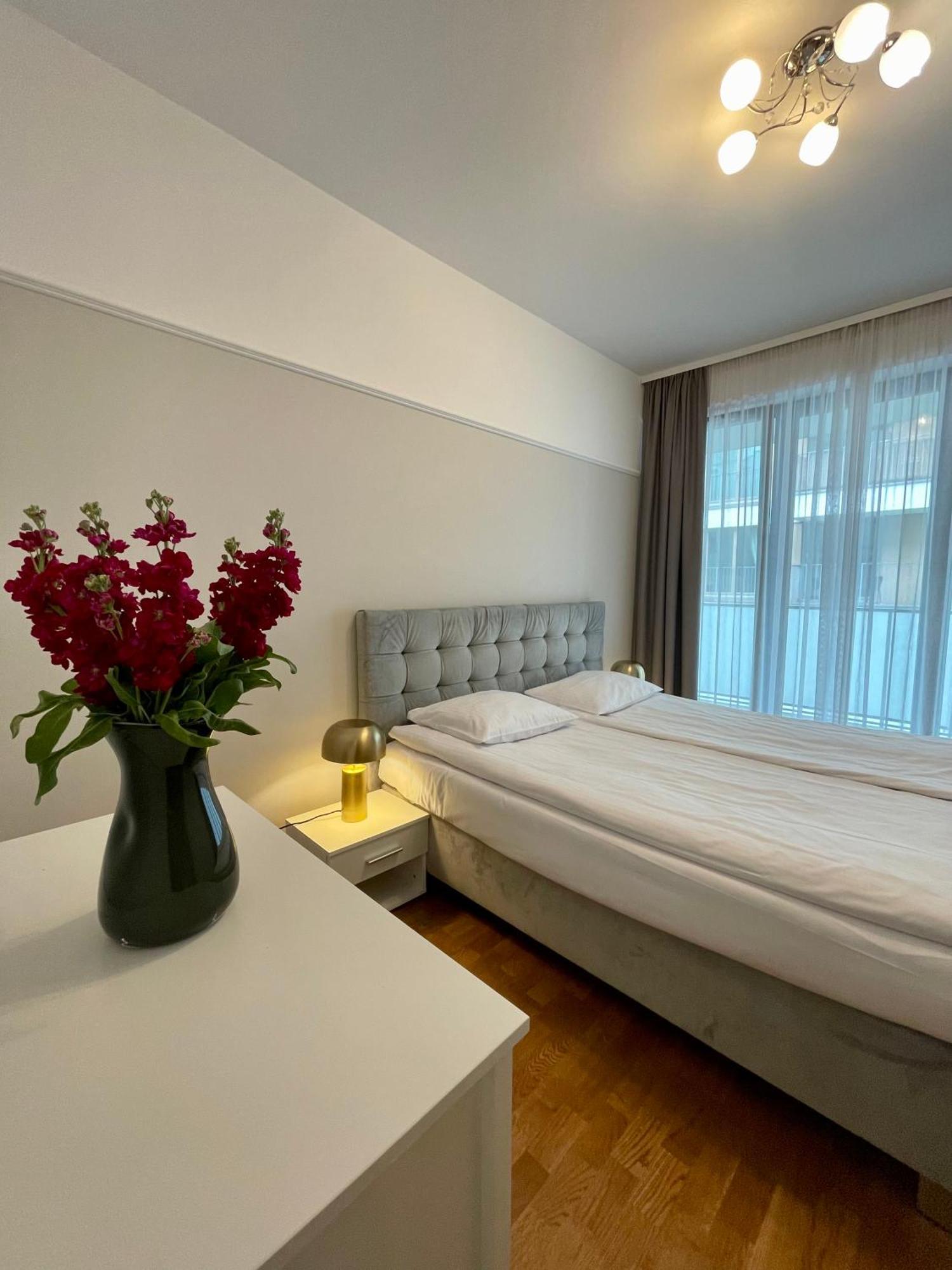 Golden Queen Apartments Old Town คราคูฟ ภายนอก รูปภาพ